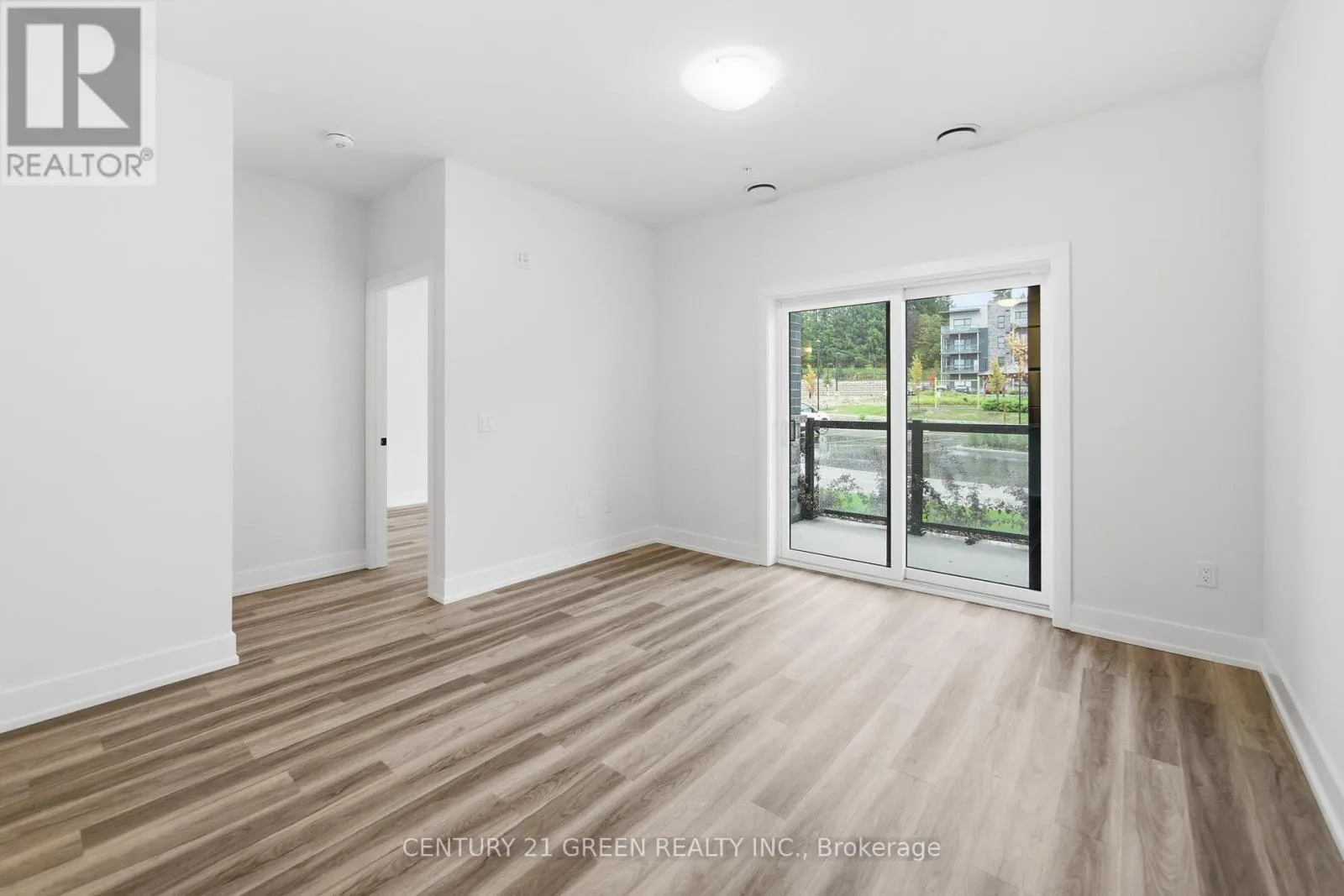 210 - 1100 LACKNER PLACE