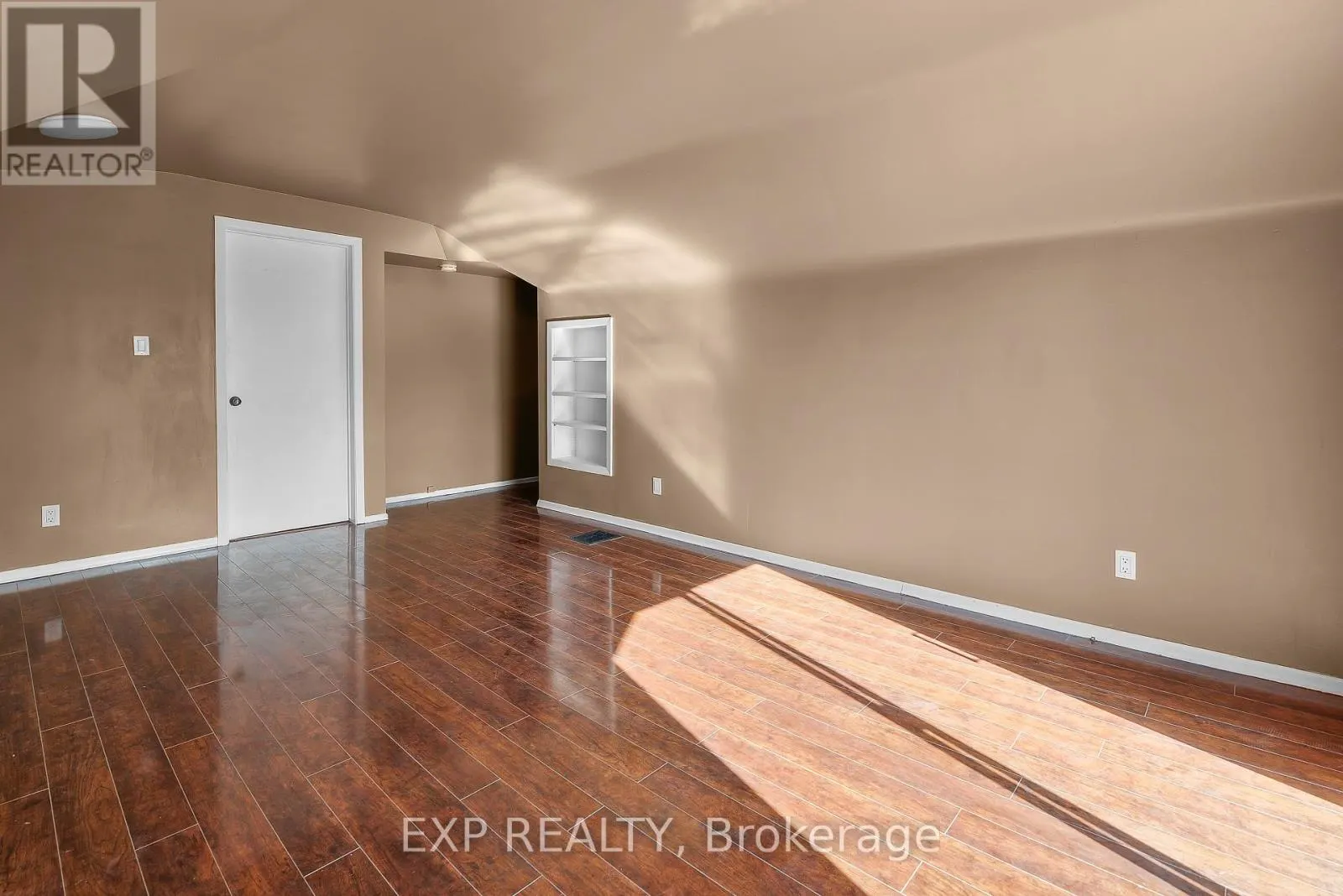 4160 DORCHESTER ROAD