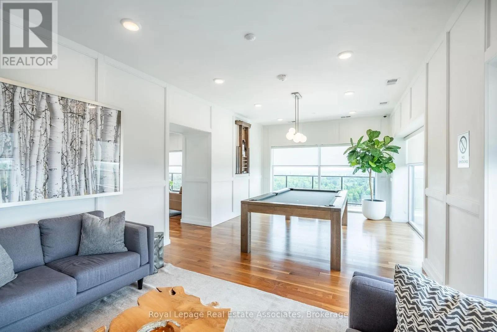 112 - 1880 GORDON STREET