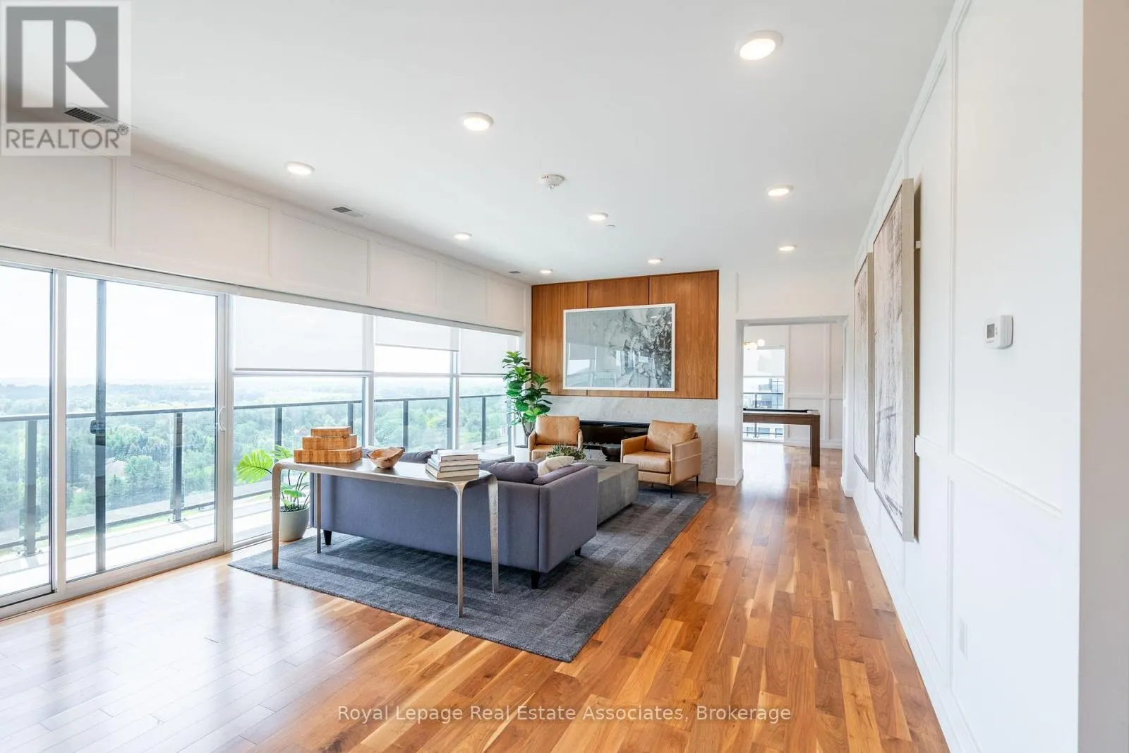 112 - 1880 GORDON STREET