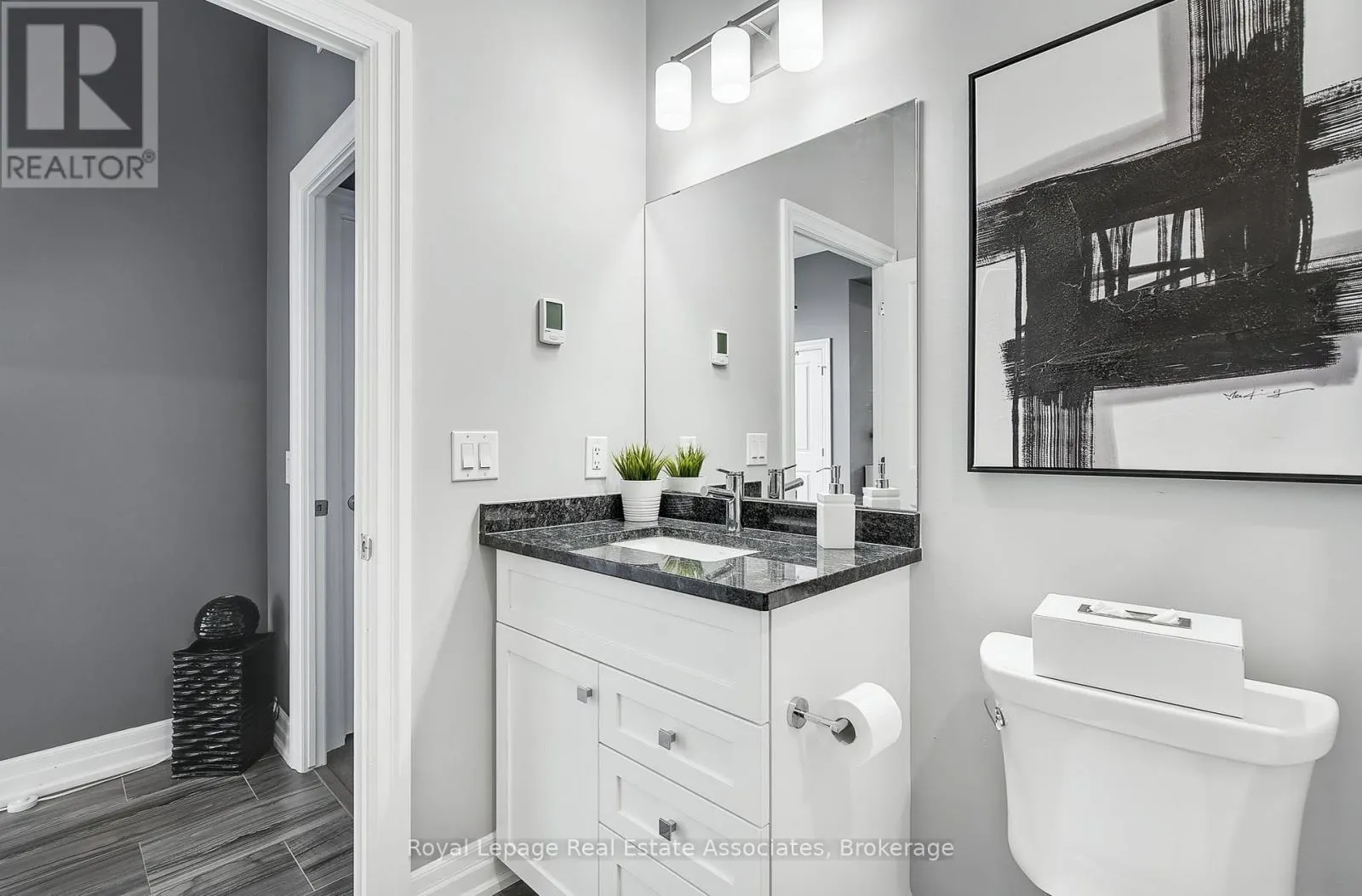 112 - 1880 GORDON STREET