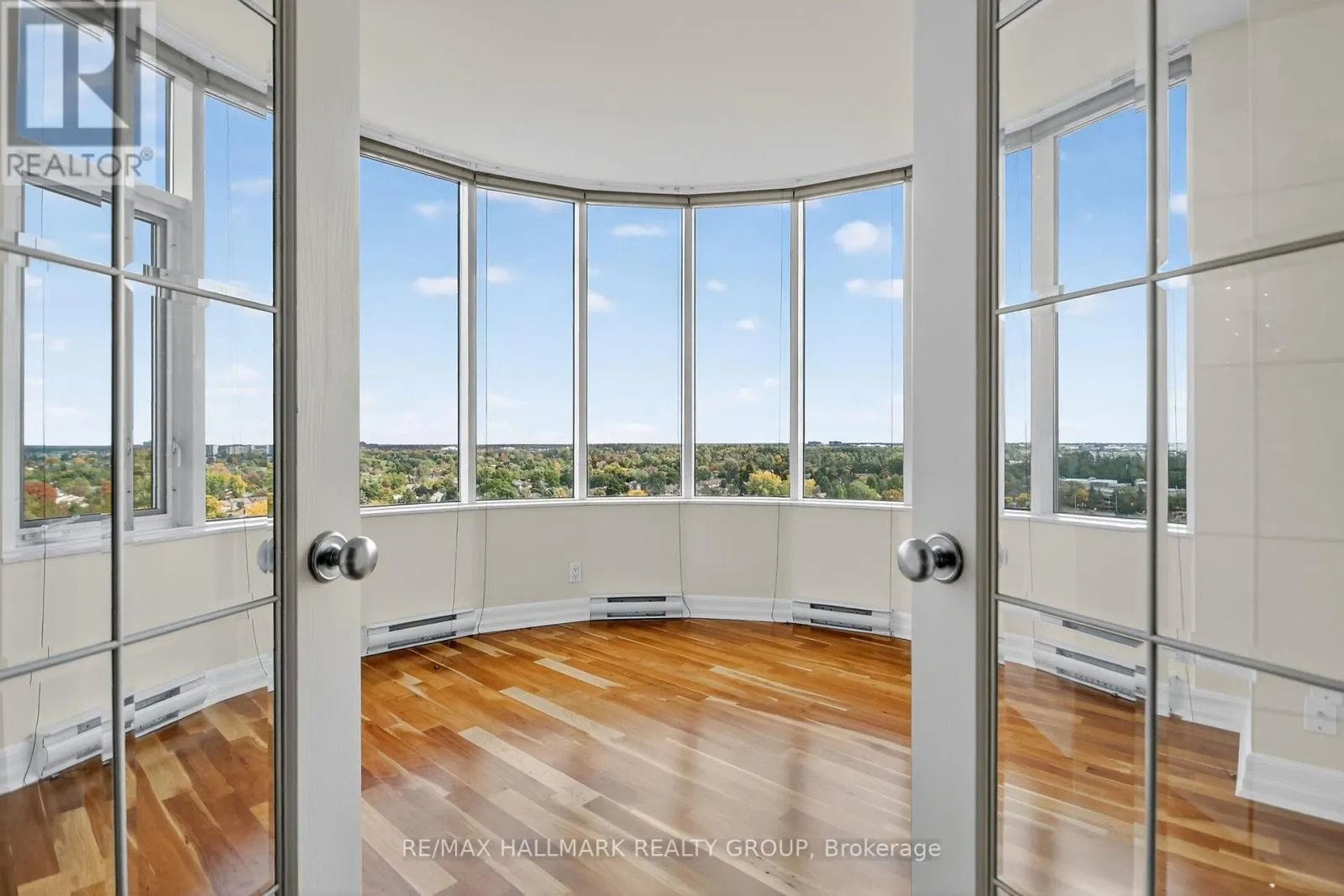 1707 - 3590 RIVERGATE WAY