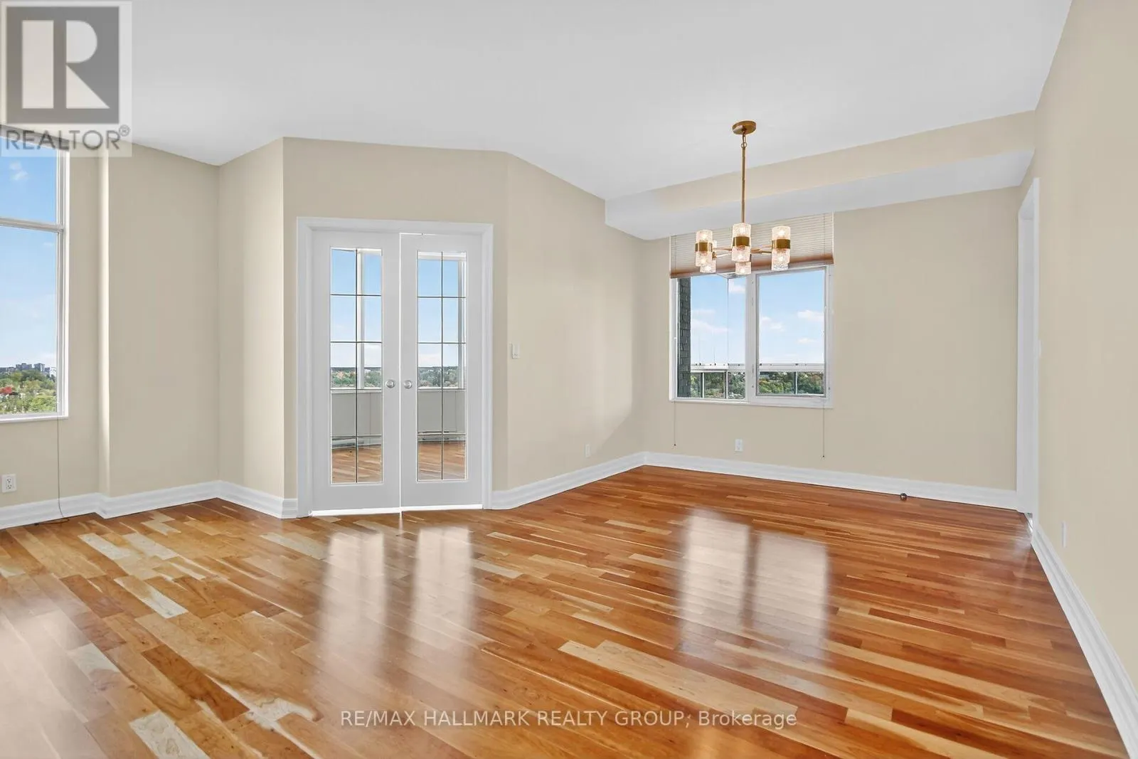 1707 - 3590 RIVERGATE WAY