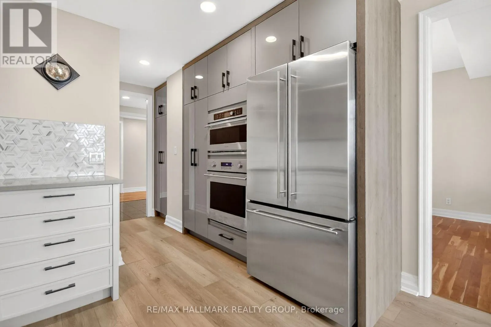 1707 - 3590 RIVERGATE WAY