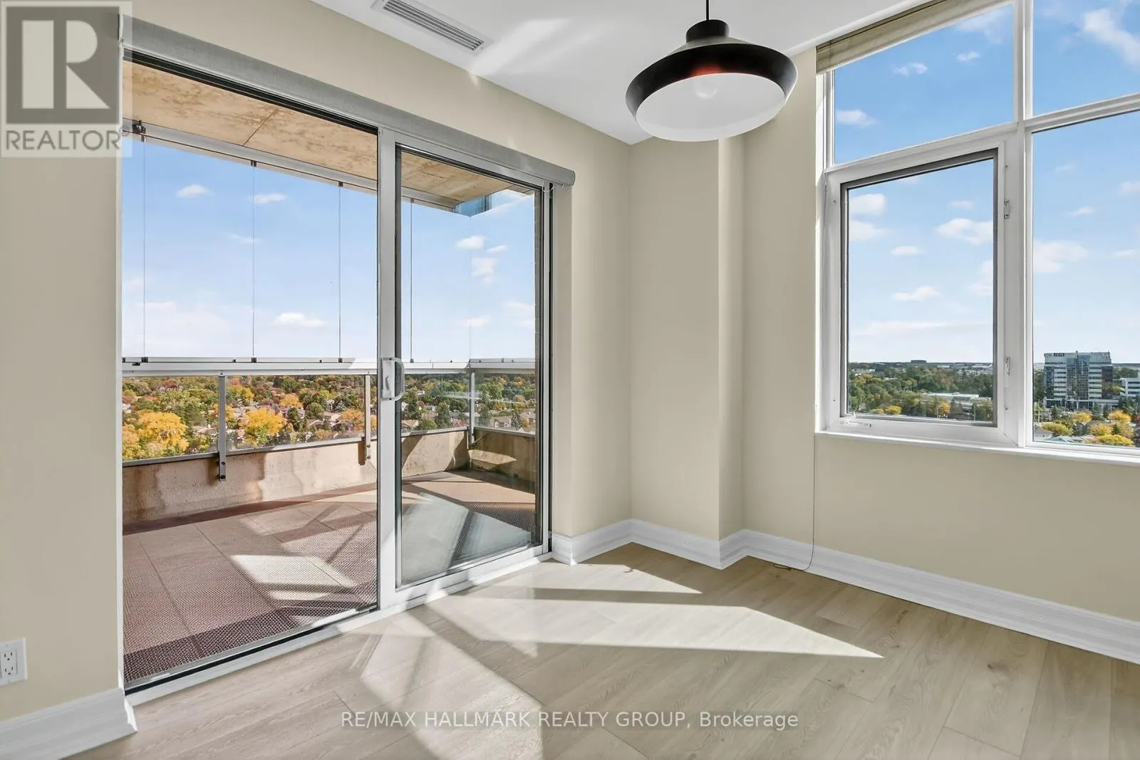 1707 - 3590 RIVERGATE WAY