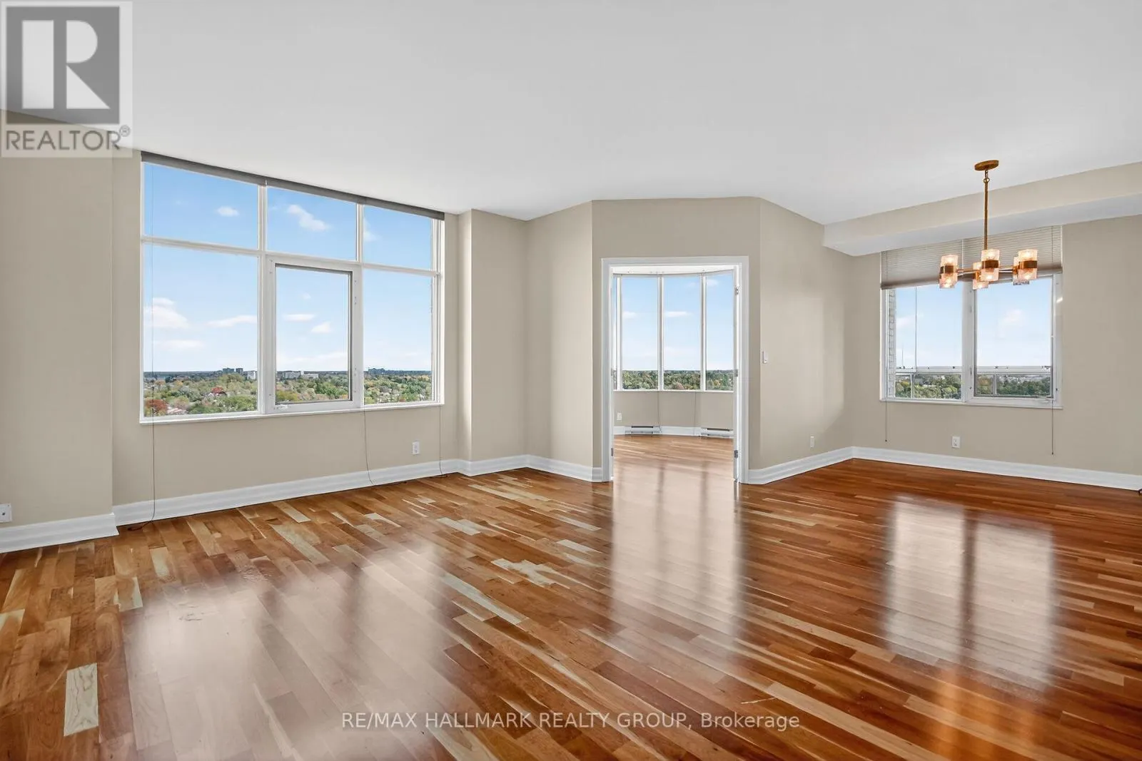 1707 - 3590 RIVERGATE WAY