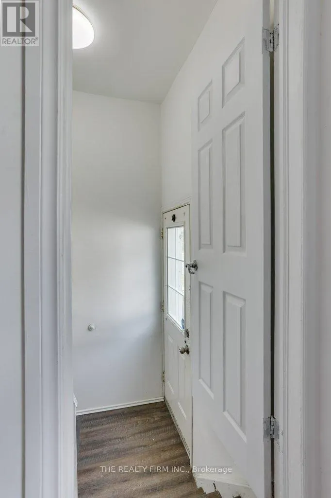 520 HIGHBURY AVENUE N