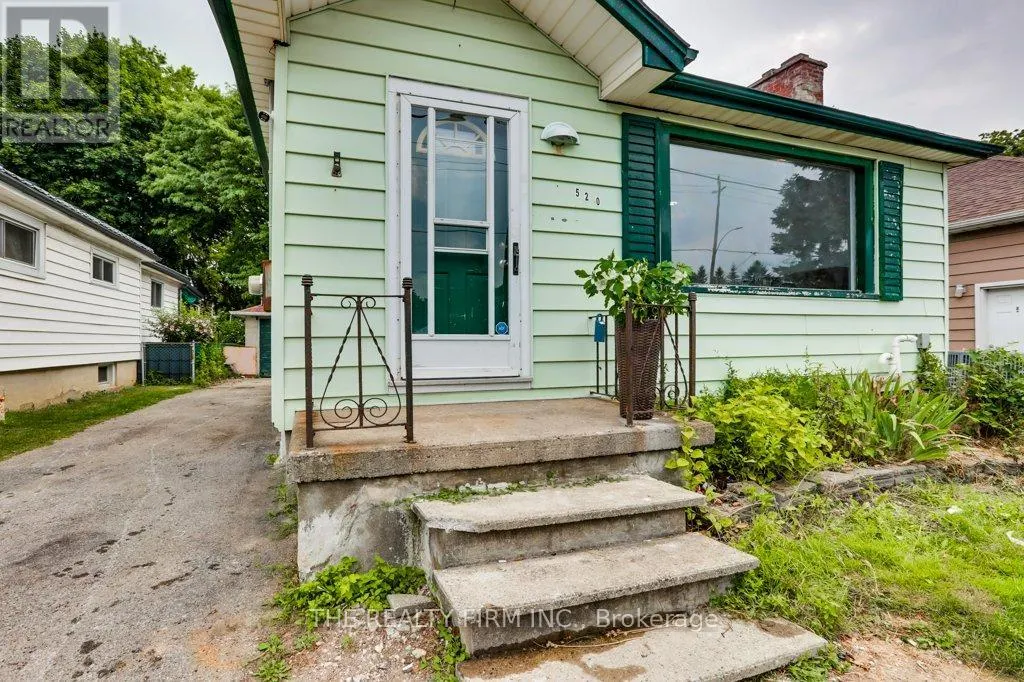 520 HIGHBURY AVENUE N