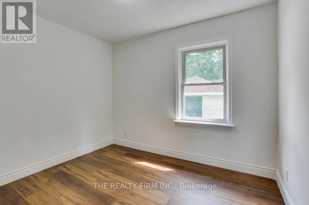 520 HIGHBURY AVENUE N