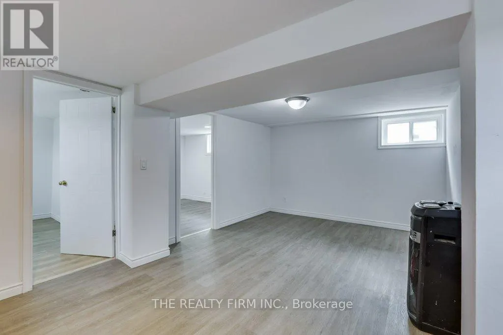 520 HIGHBURY AVENUE N