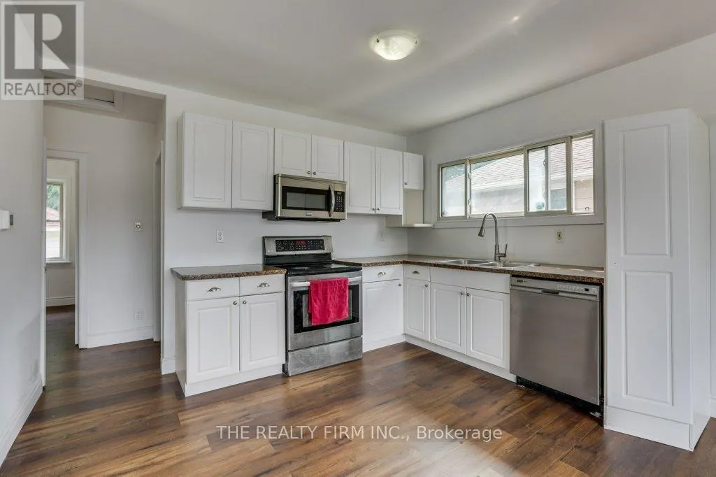 520 HIGHBURY AVENUE N