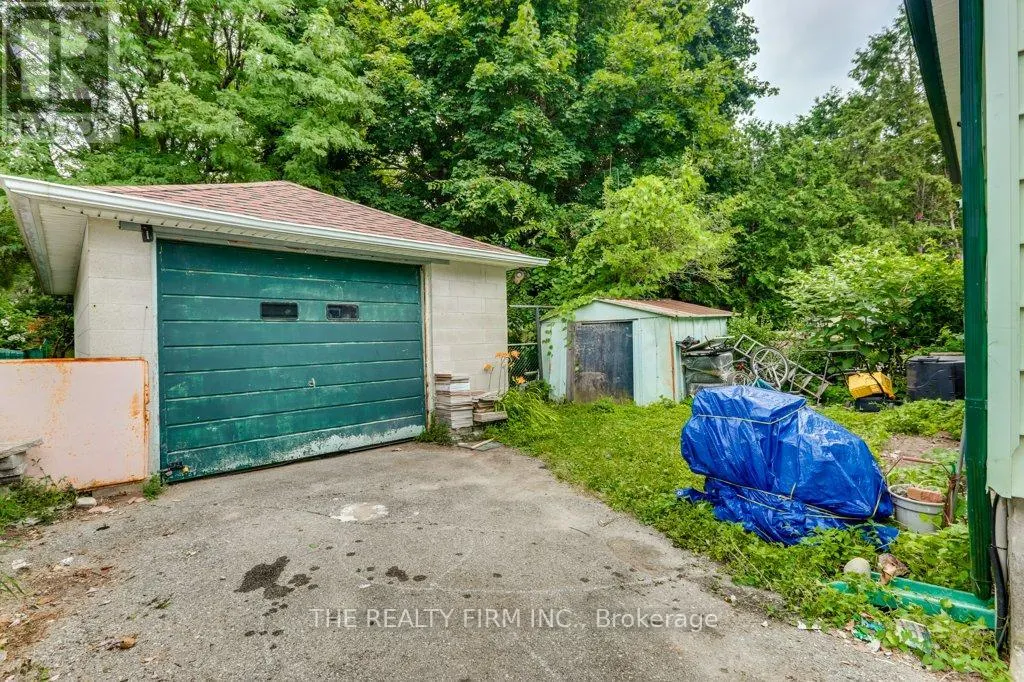 520 HIGHBURY AVENUE N