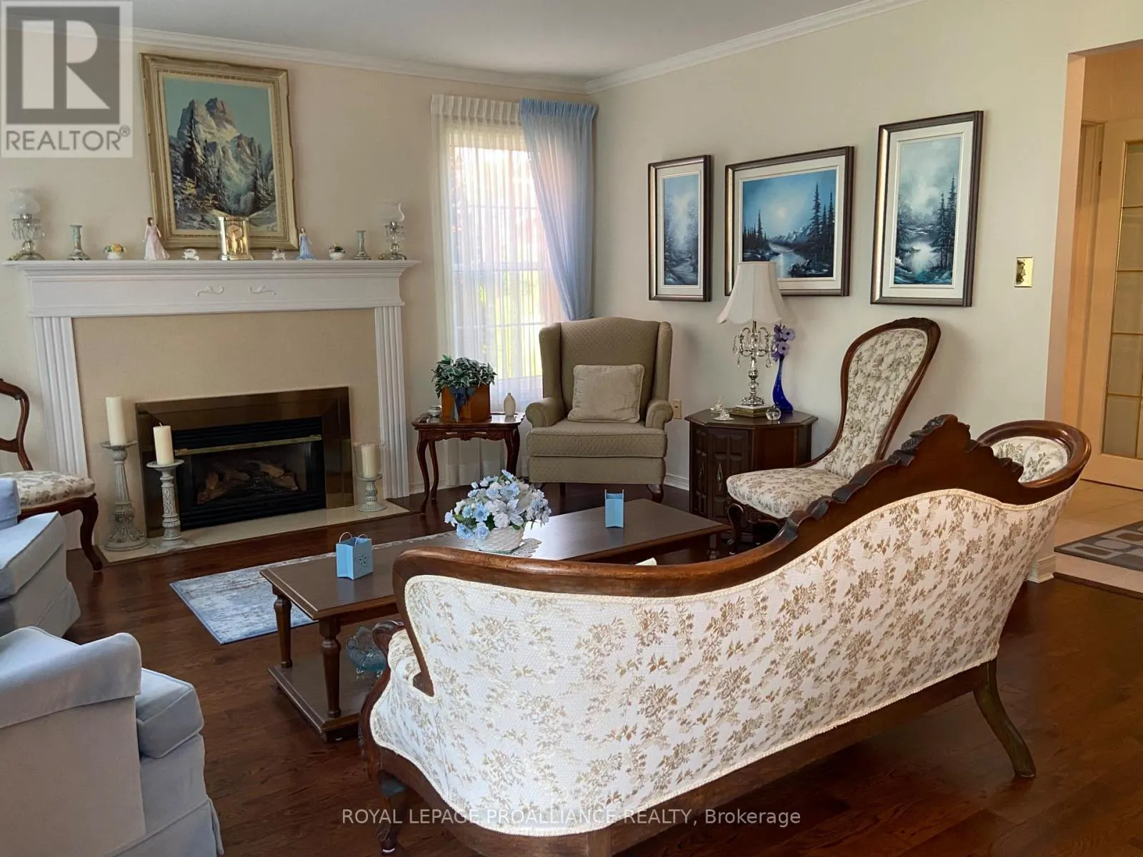 45 COUNTRY CLUB PLACE