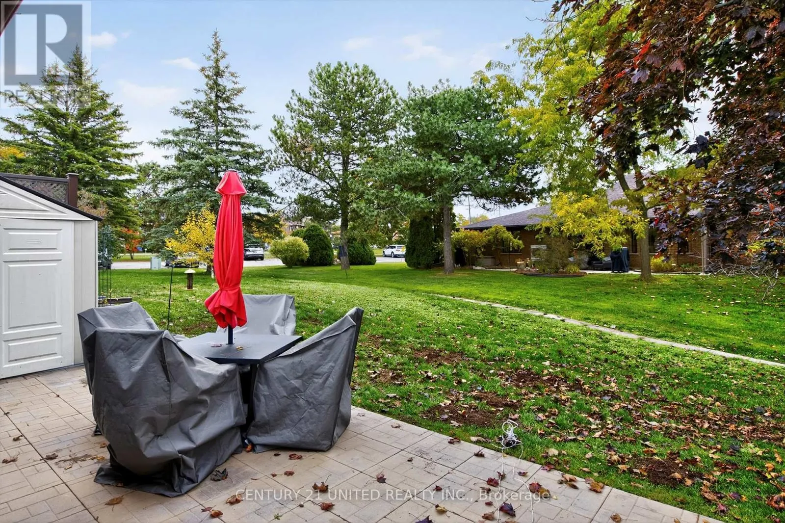 8 - 635 WHITAKER STREET, #8