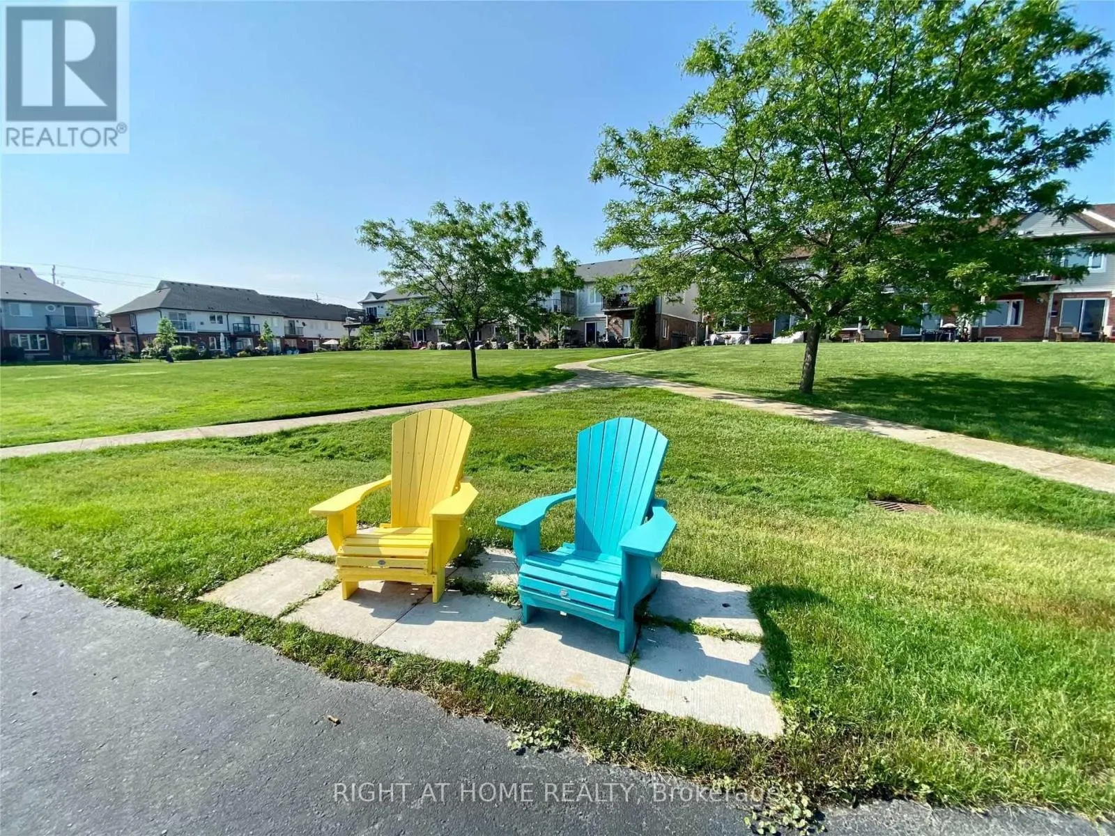 78 - 515 NORTH SERVICE ROAD