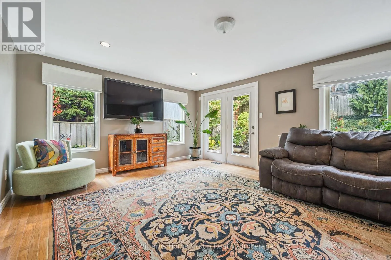 29 SHADYBROOK CRESCENT