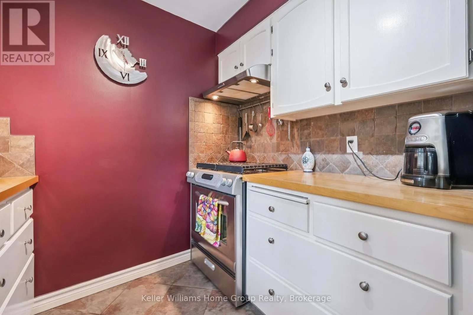 29 SHADYBROOK CRESCENT