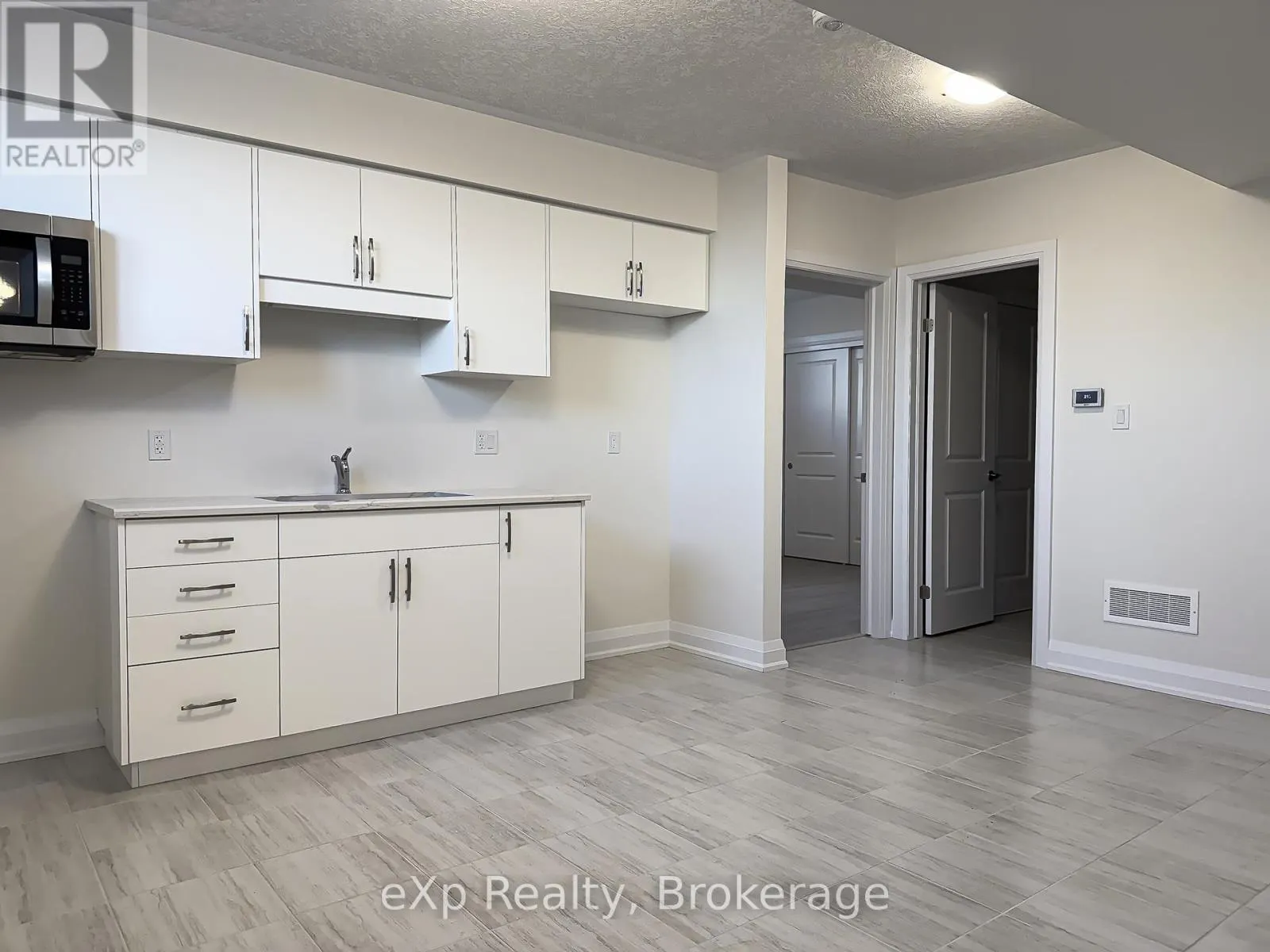 LOWER - 347 CANADA PLUM STREET, #Lower