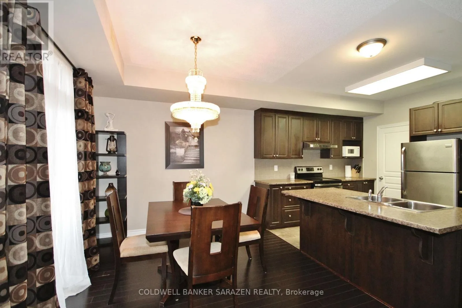 6 - 3785 CANYON WALK DRIVE