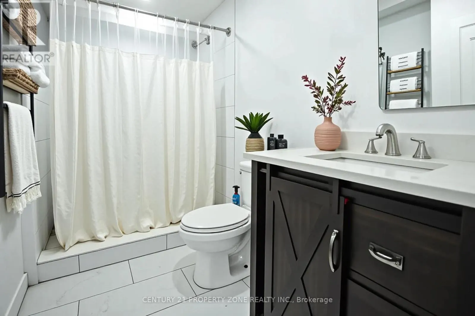 423 OLD NEWBURY LANE