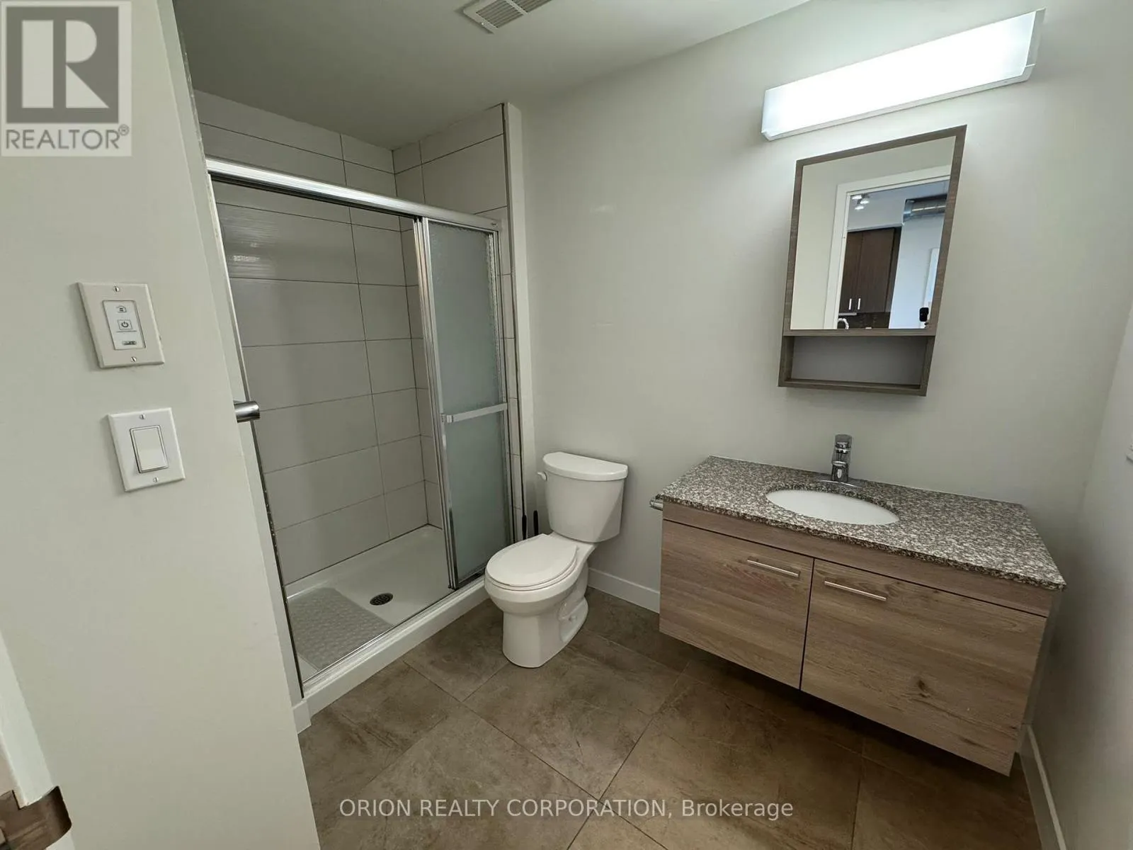 H405 - 62 BALSAM STREET