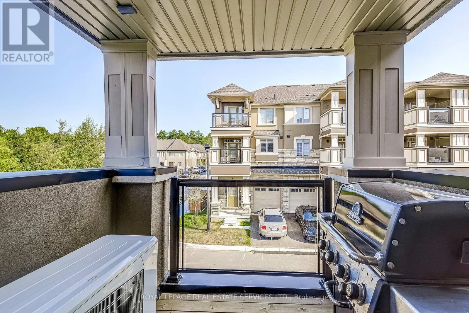 14 - 305 GARNER ROAD W