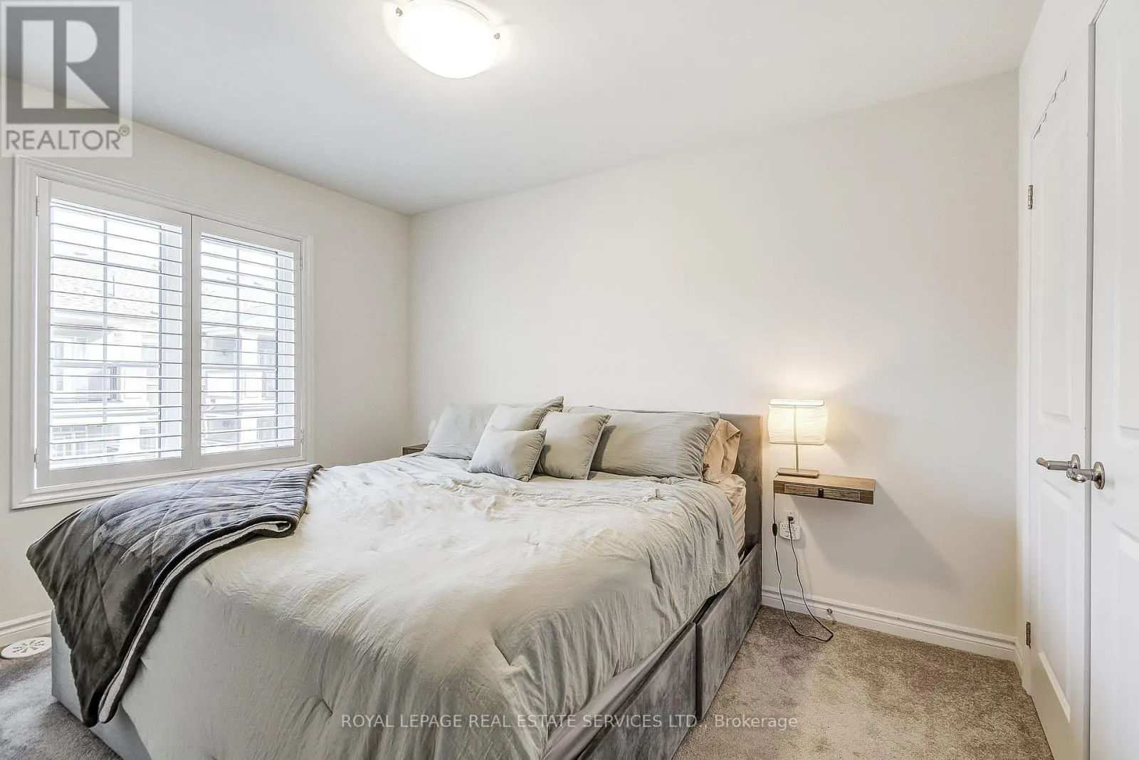 14 - 305 GARNER ROAD W