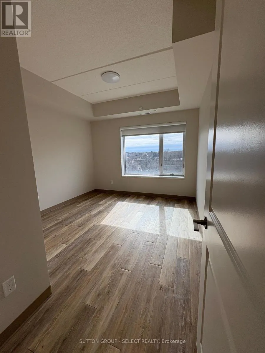 703 - 99 POND MILLS ROAD, #703