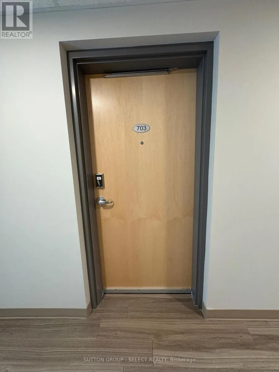 703 - 99 POND MILLS ROAD, #703