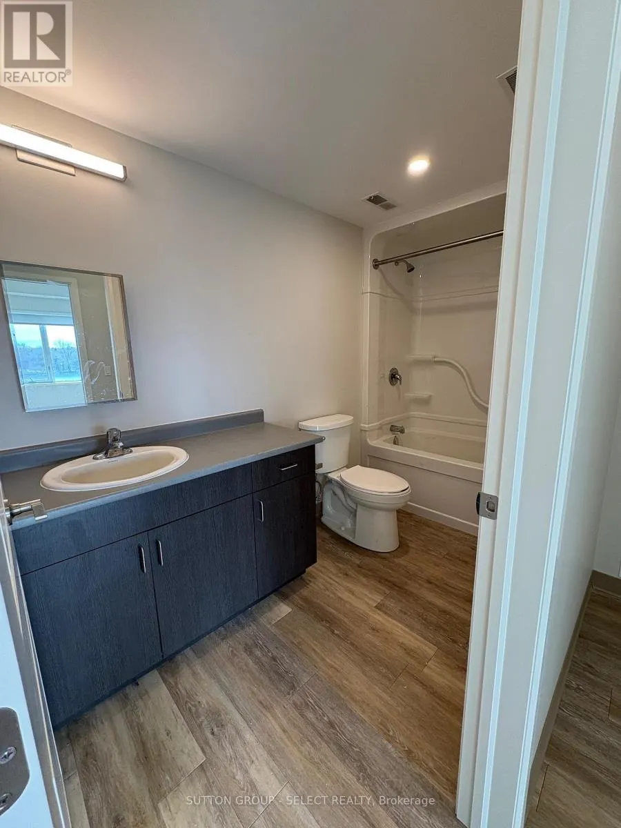 703 - 99 POND MILLS ROAD, #703