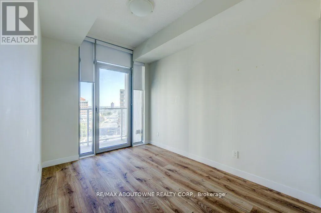 903 - 60 FREDERICK STREET