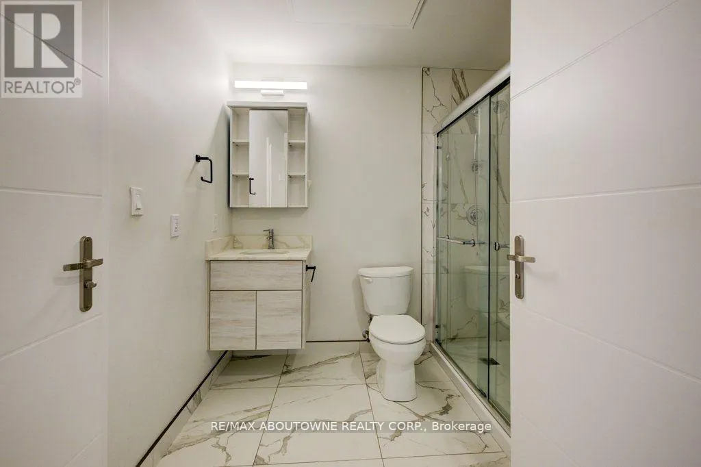 903 - 60 FREDERICK STREET