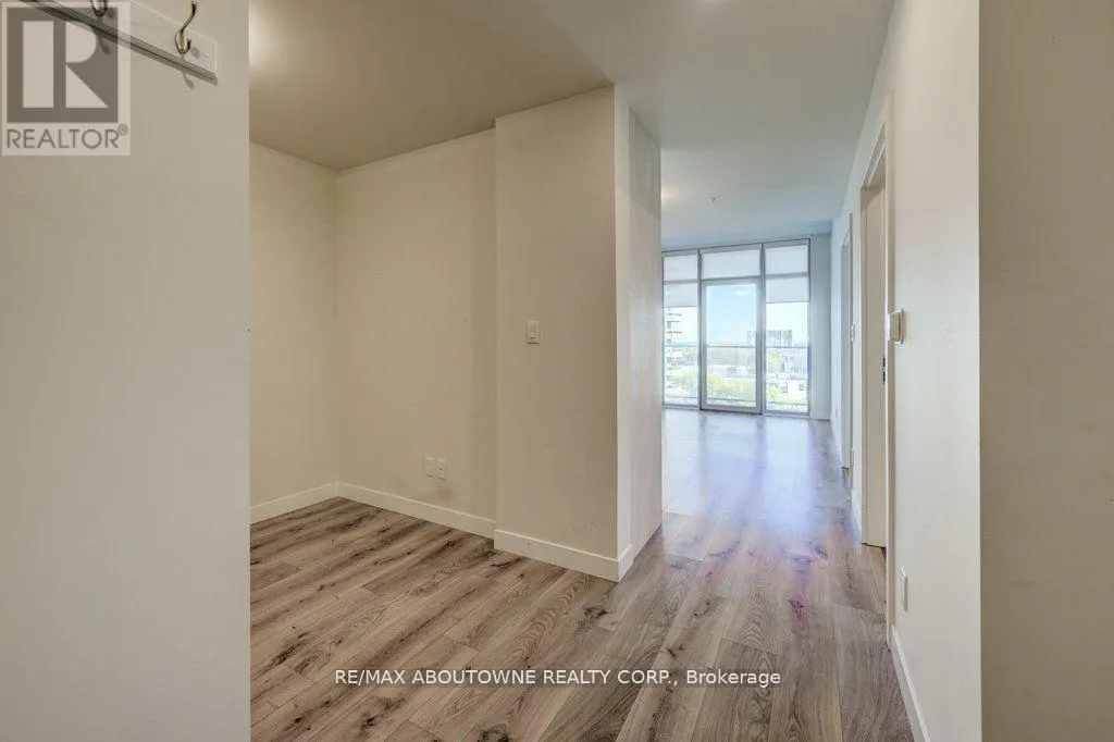 903 - 60 FREDERICK STREET