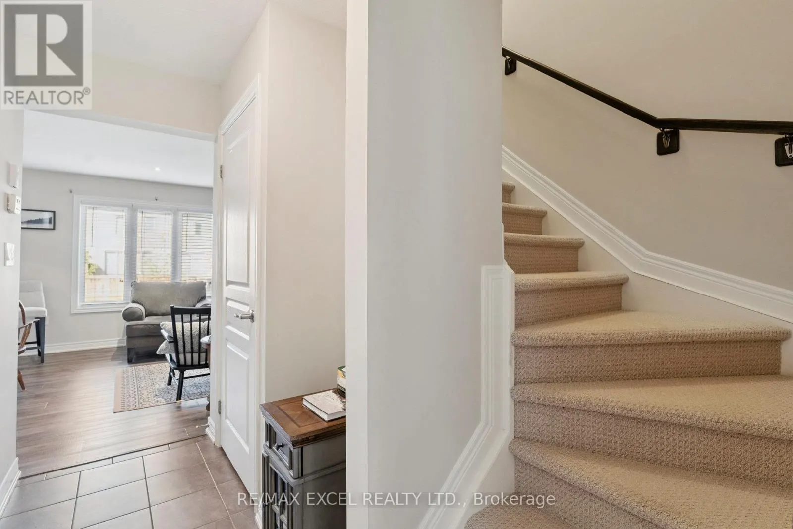 6401 SHAPTON CRESCENT