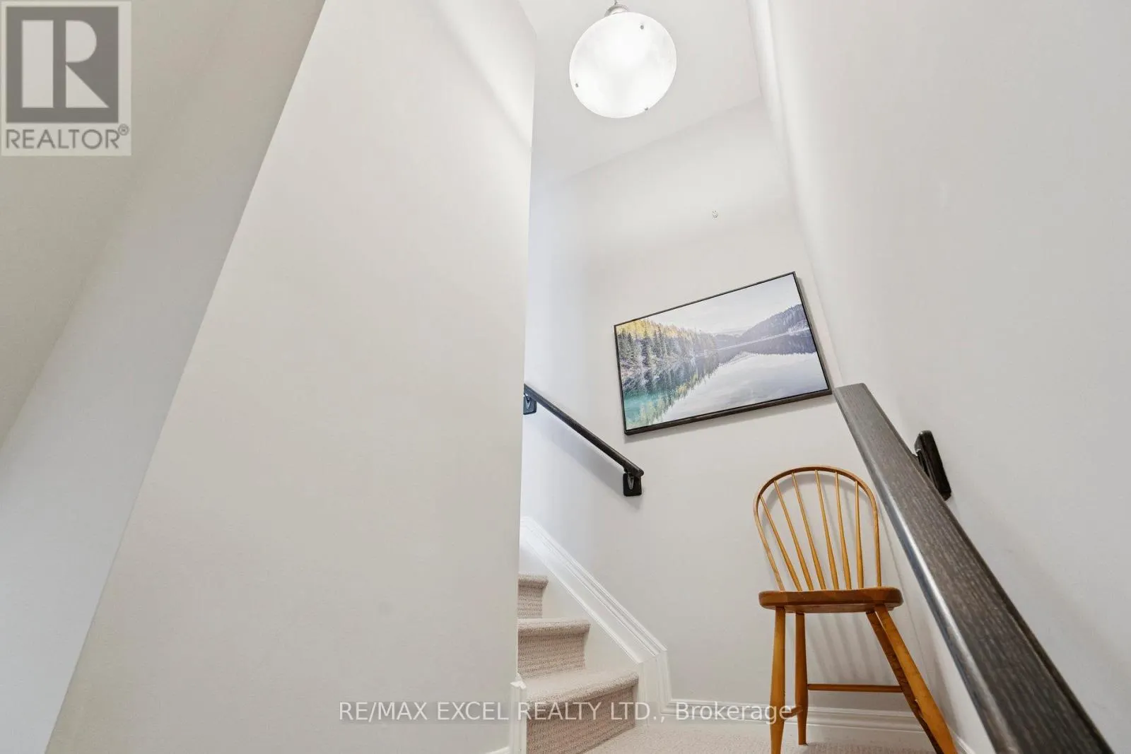 6401 SHAPTON CRESCENT