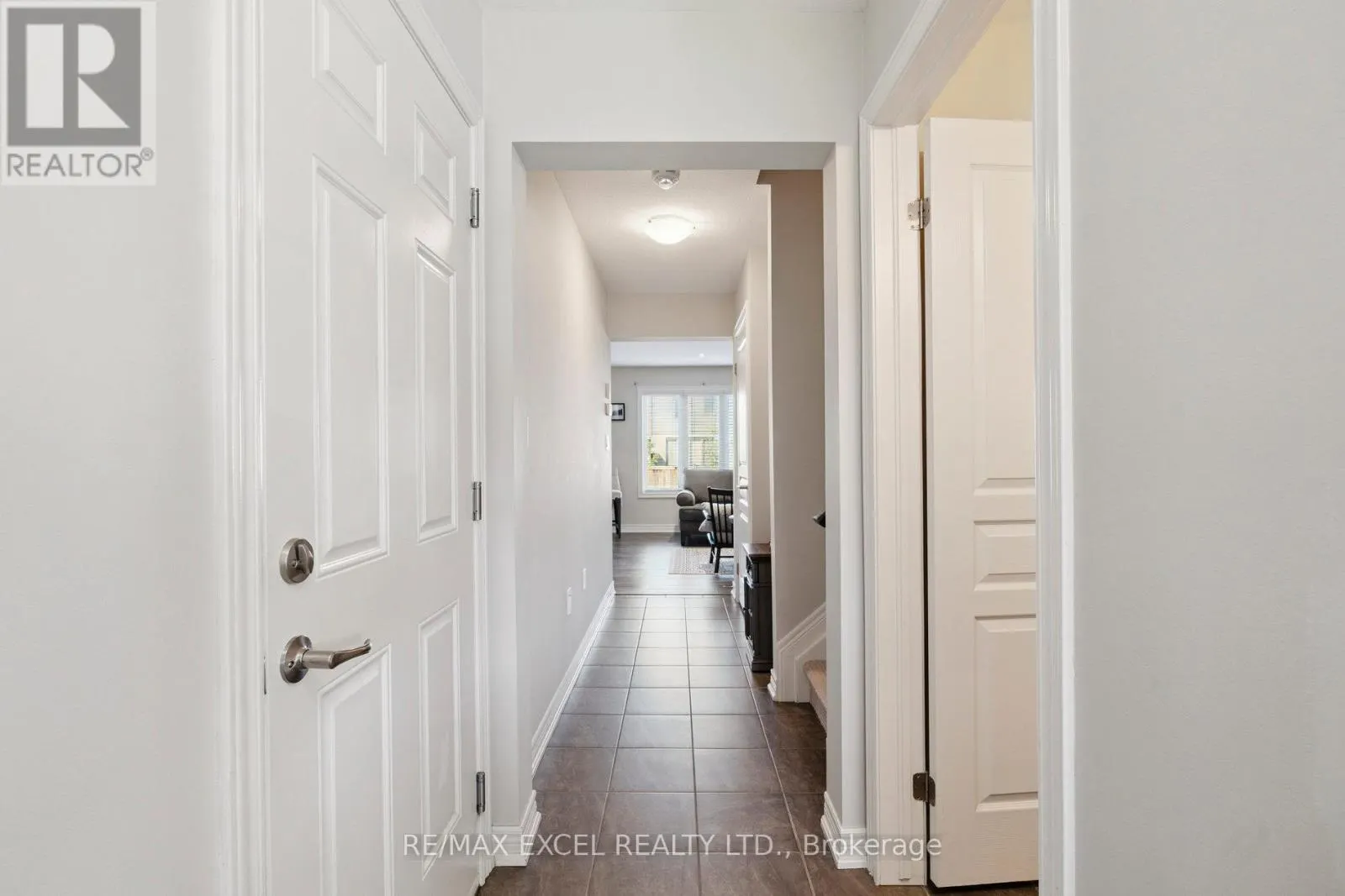 6401 SHAPTON CRESCENT