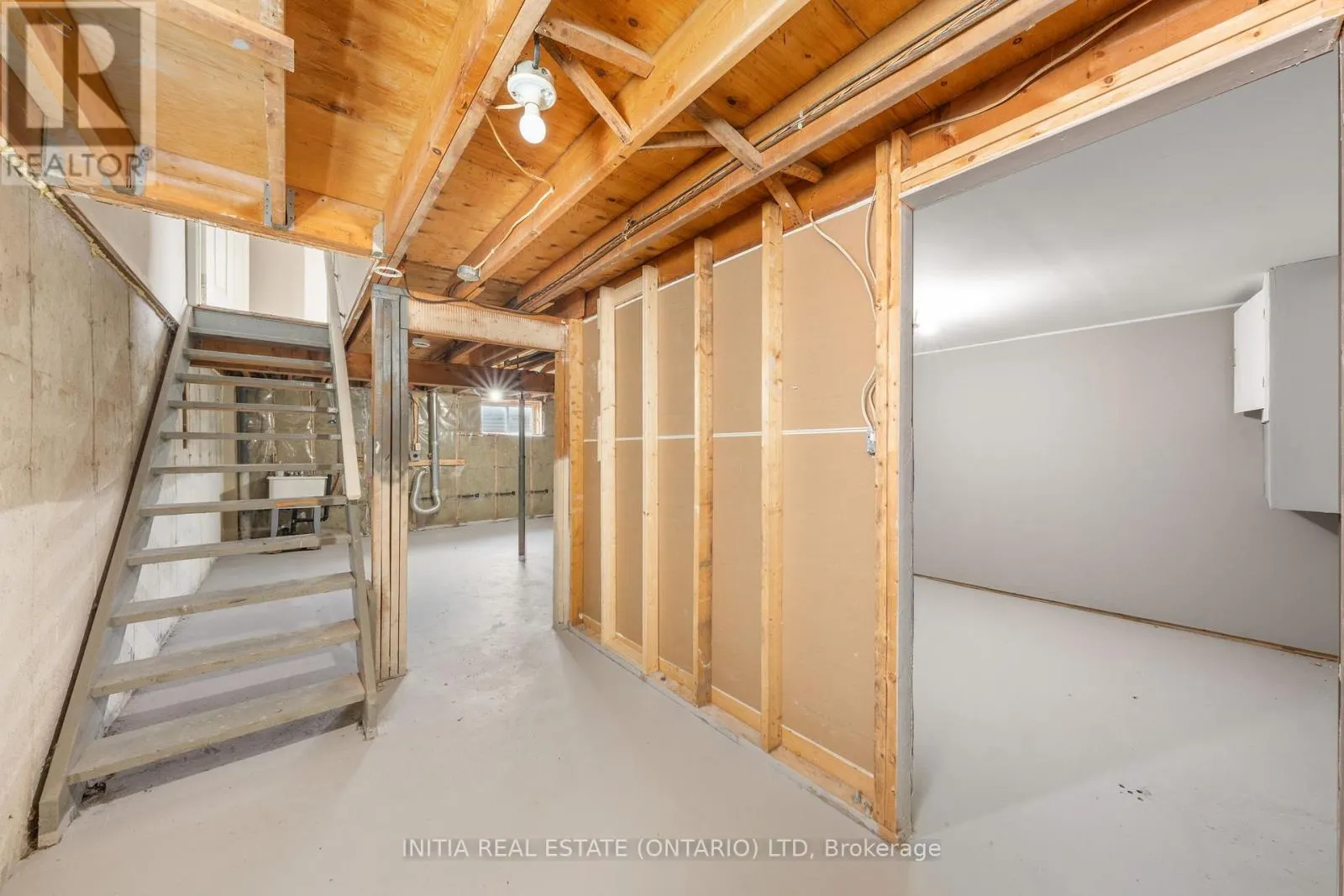 98 - 348 CAMERON STREET, #98