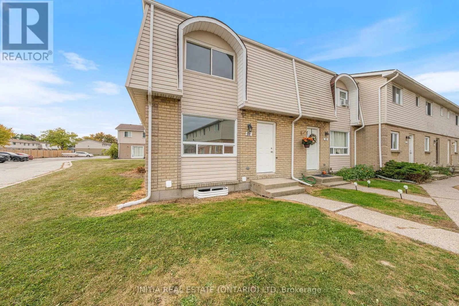 98 - 348 CAMERON STREET, #98