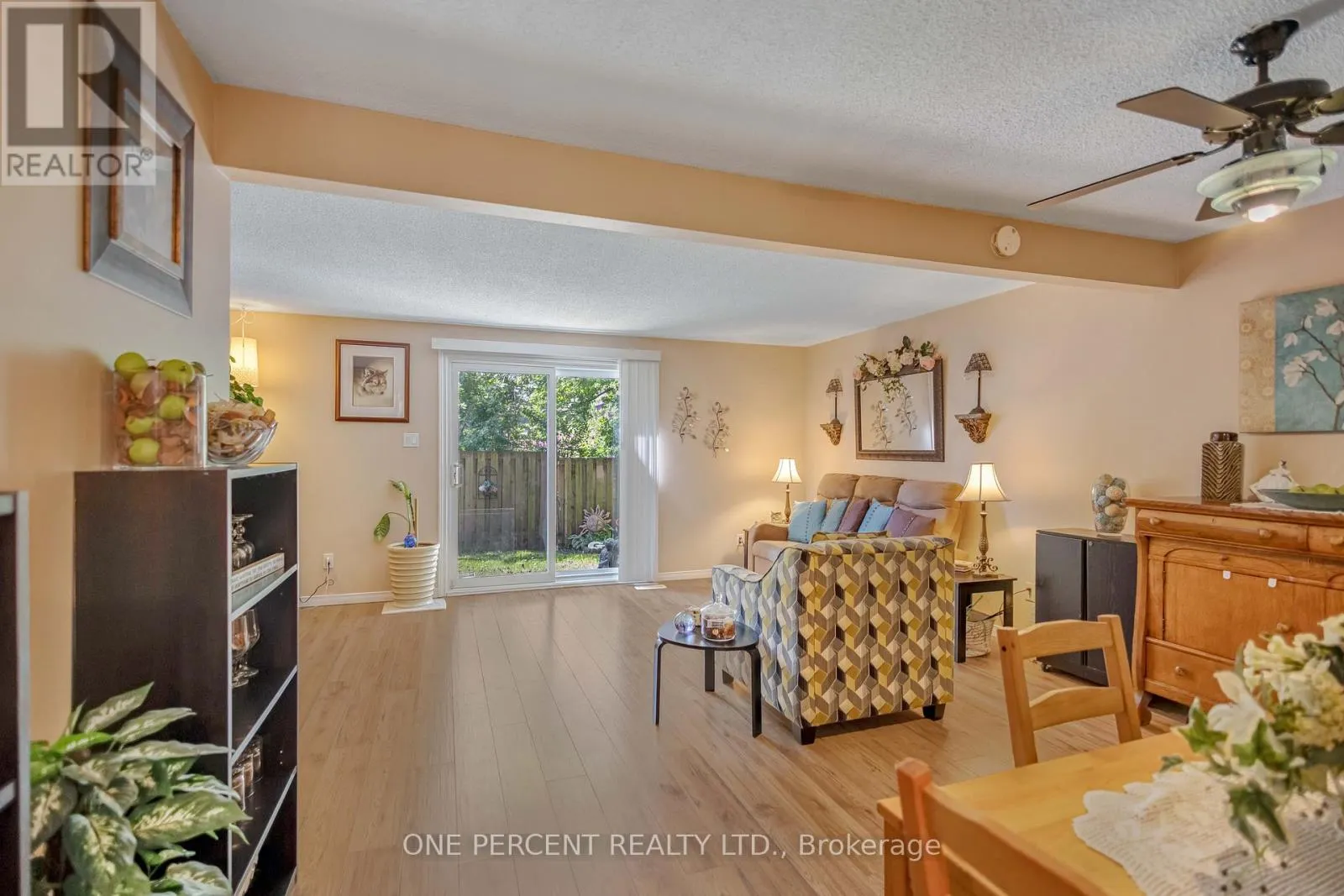 40 - 215 GLAMIS ROAD