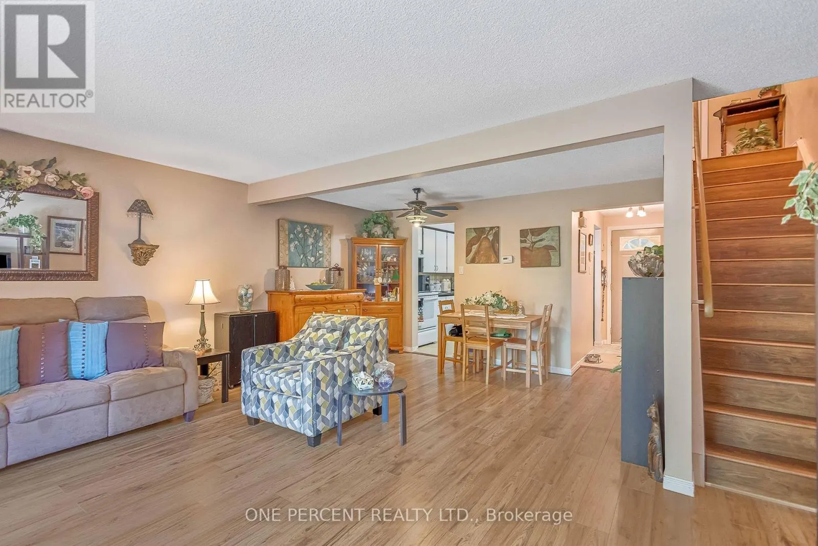 40 - 215 GLAMIS ROAD