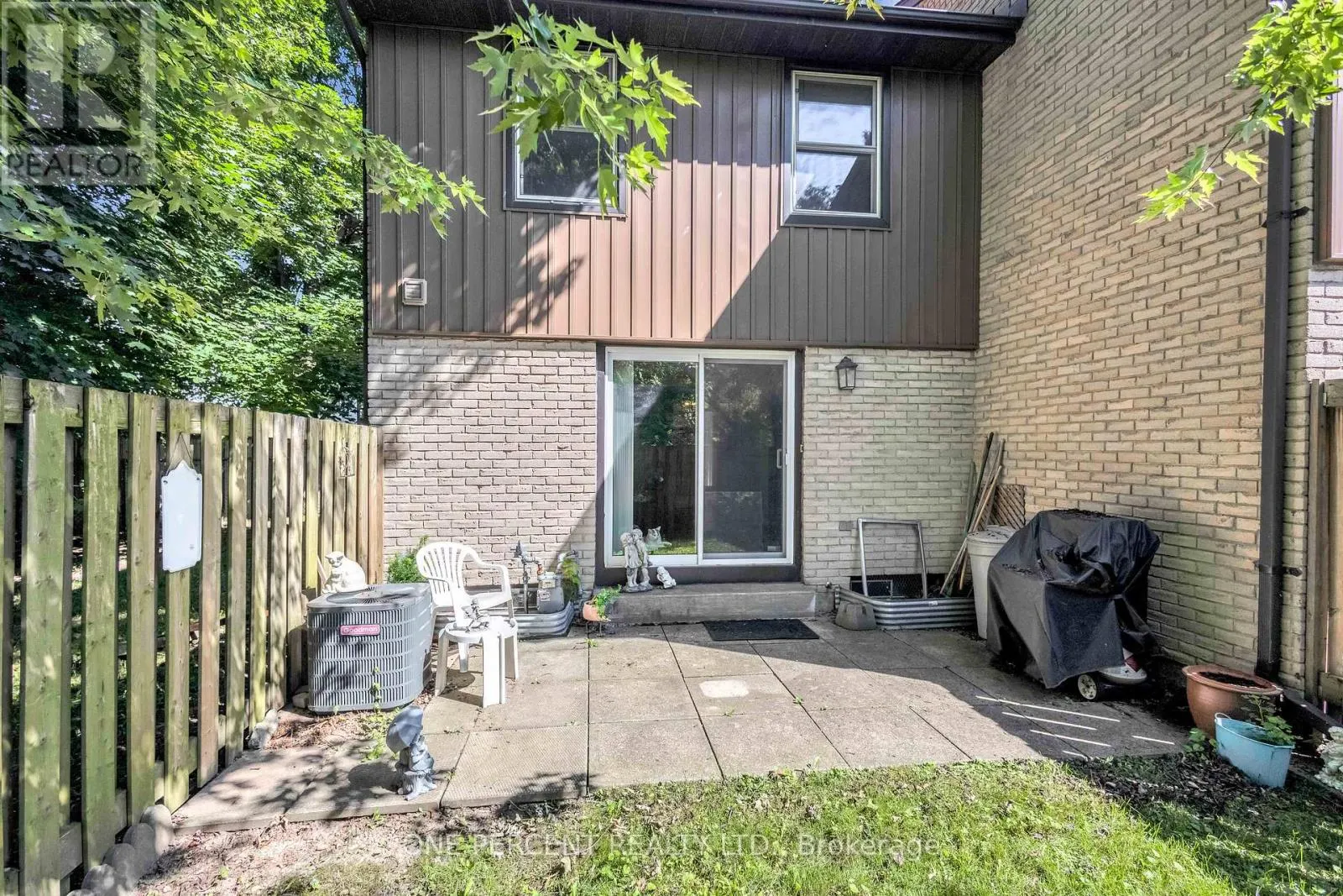 40 - 215 GLAMIS ROAD