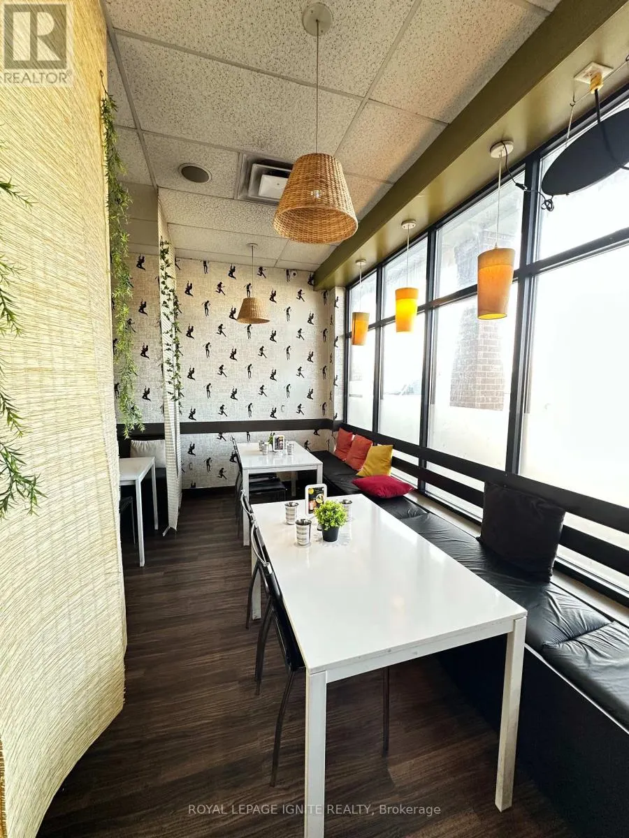 15 - 900 JAMIESON PARKWAY