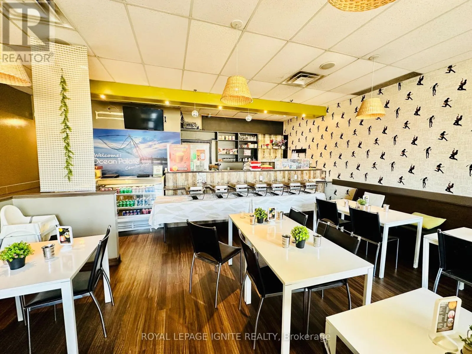 15 - 900 JAMIESON PARKWAY