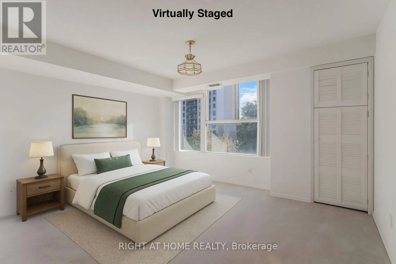 204 - 7 GALE CRESCENT