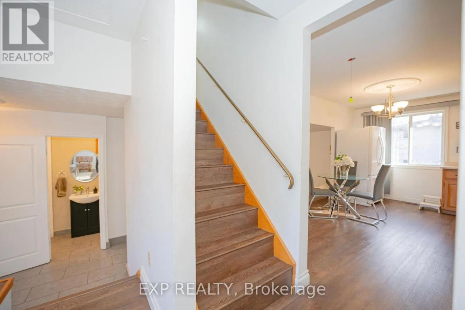 84 WIMBLETON CRESCENT