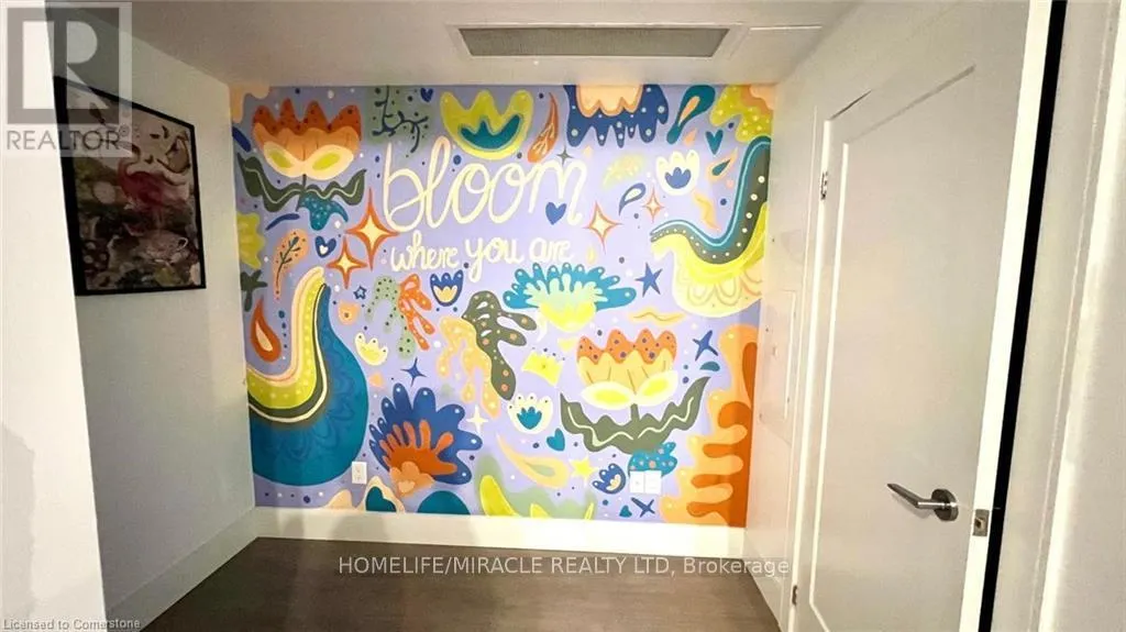 107 - 15 PRINCE ALBERT BOULEVARD