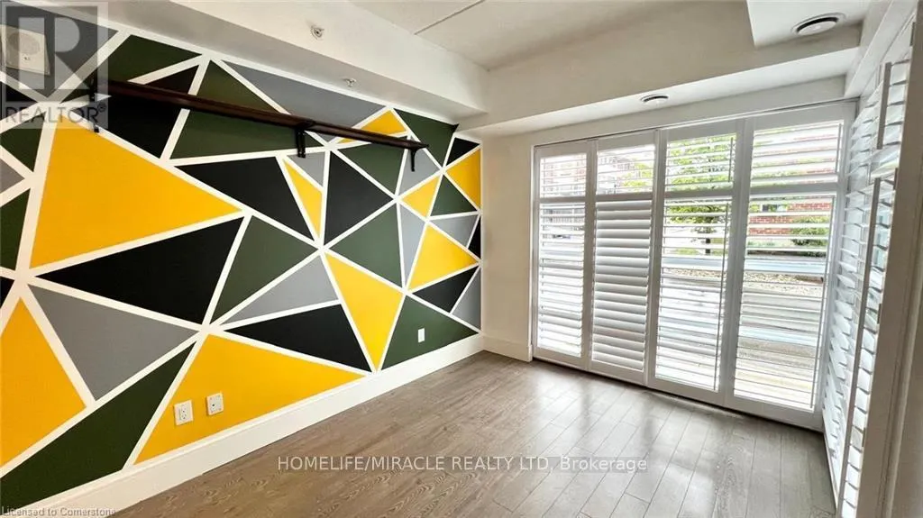 107 - 15 PRINCE ALBERT BOULEVARD