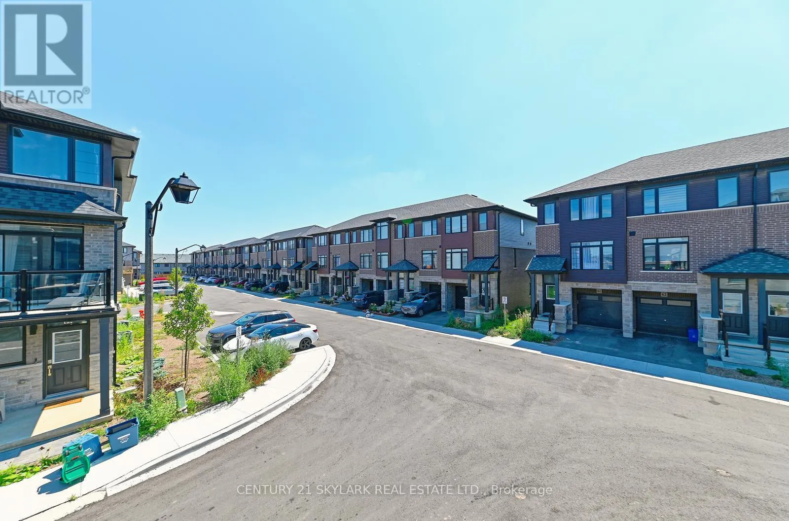 105 - 461 BLACKBURN DRIVE