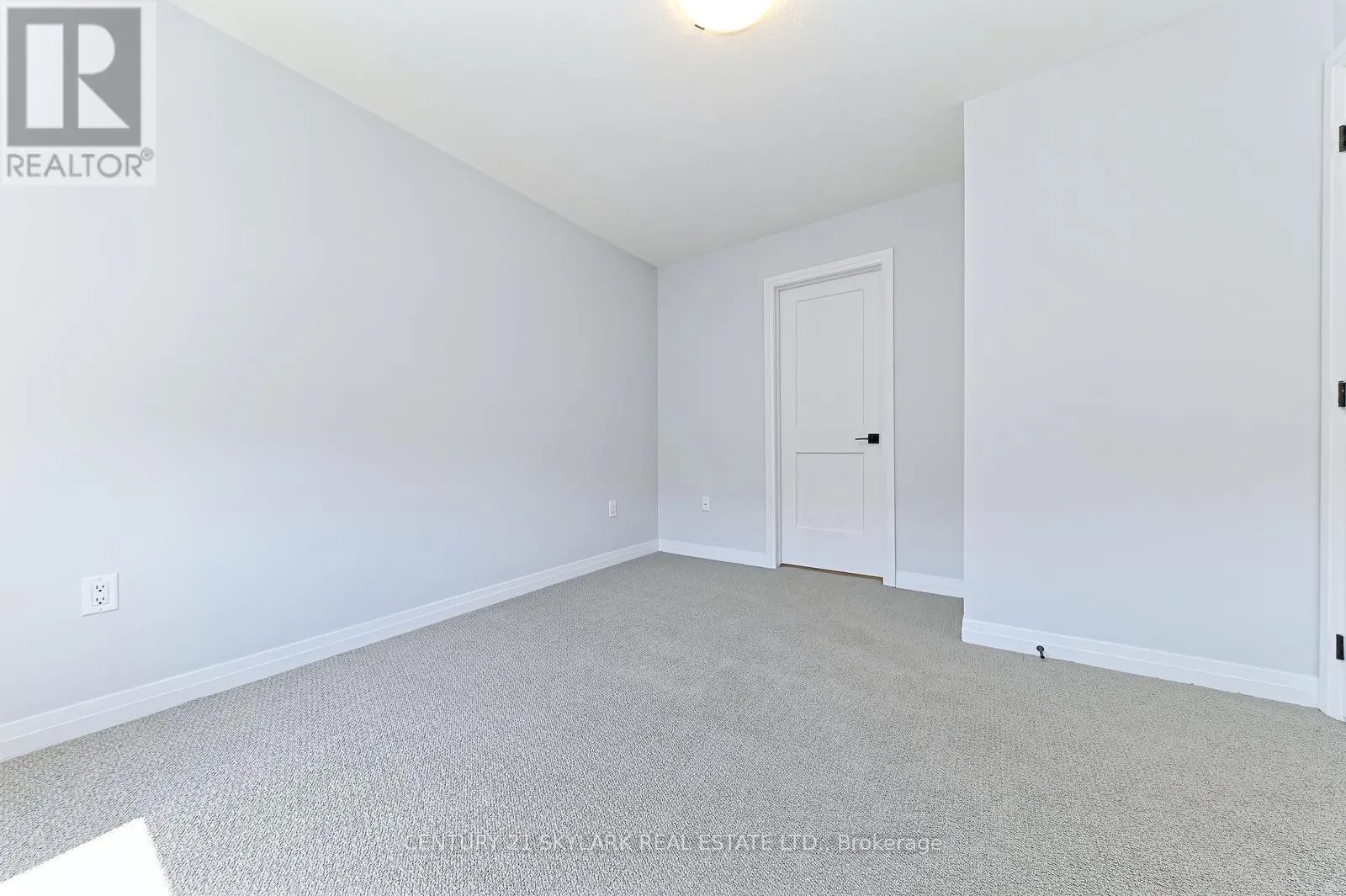 105 - 461 BLACKBURN DRIVE