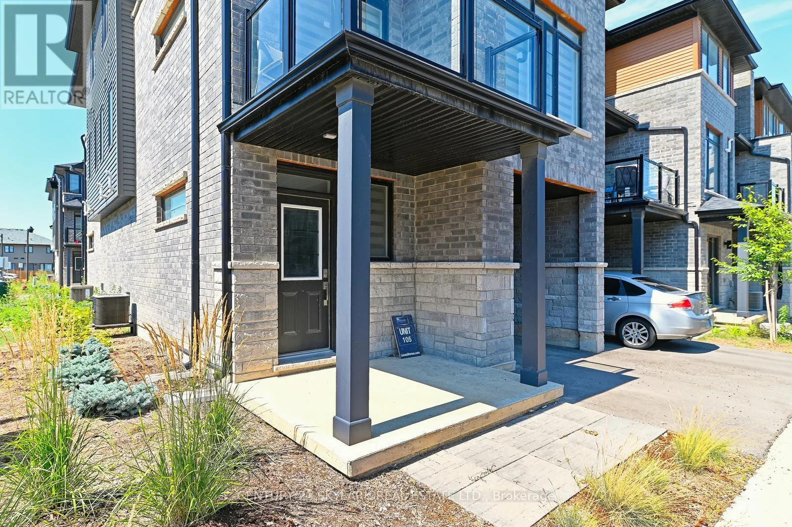 105 - 461 BLACKBURN DRIVE